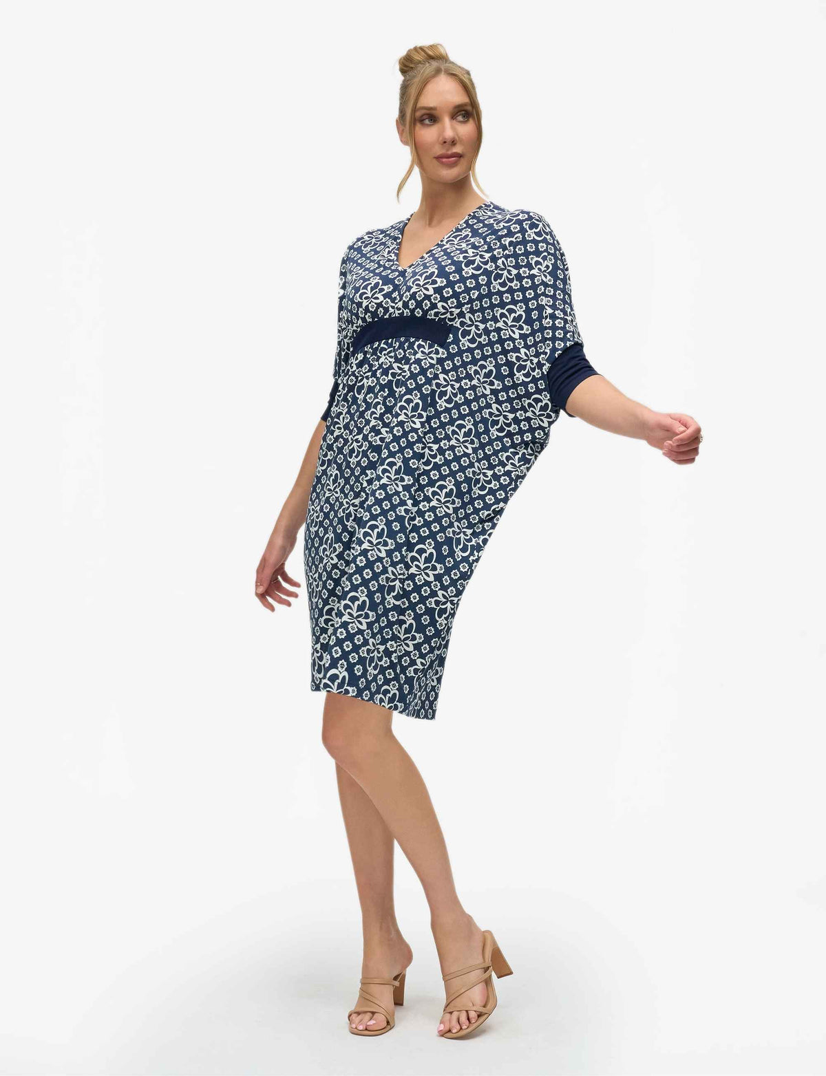 Mikhala 'Alhambra' V-Neck Kaftan Dress - FINAL SALE
