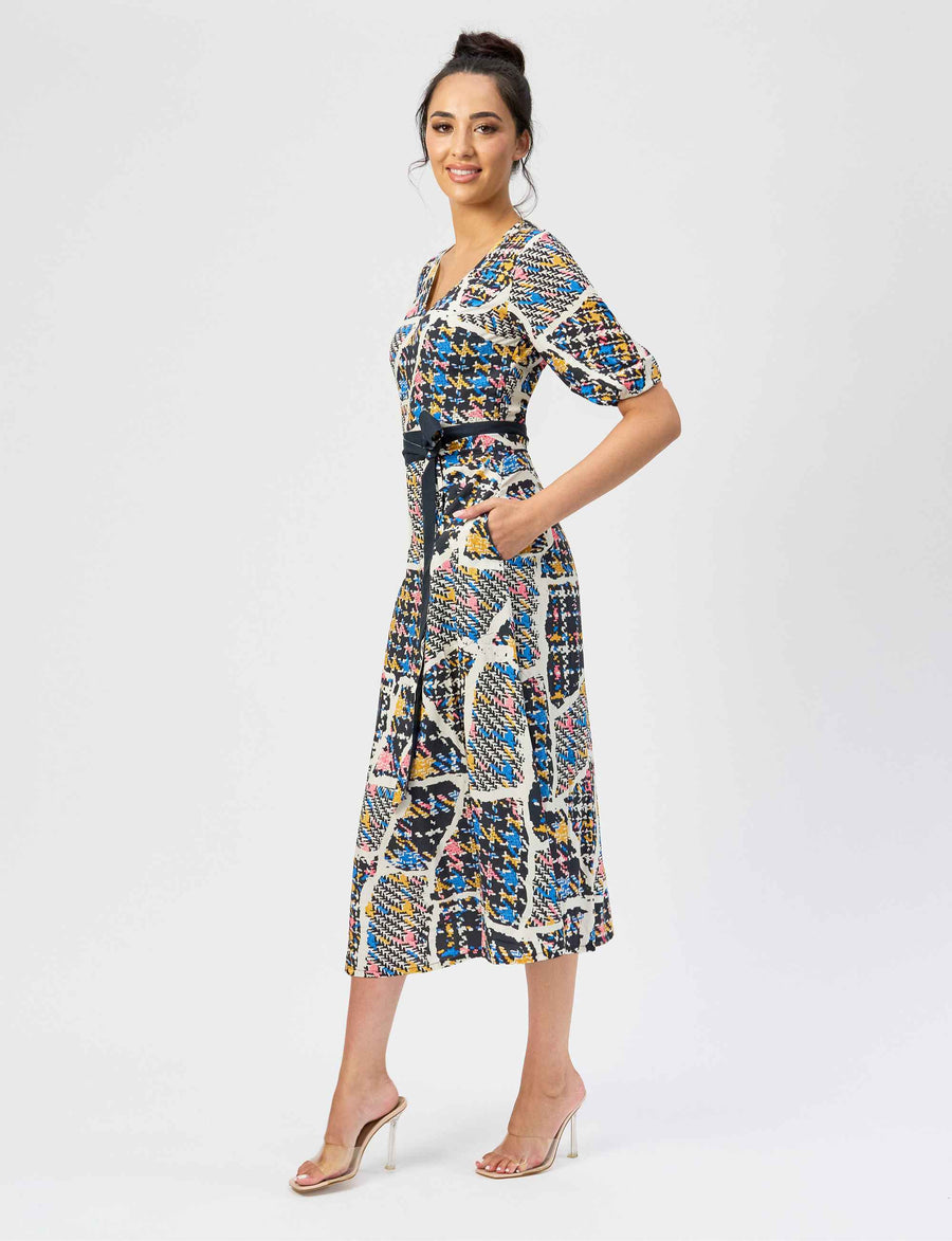 Taraji 'Ascot' Fit & Flare Midi Dress