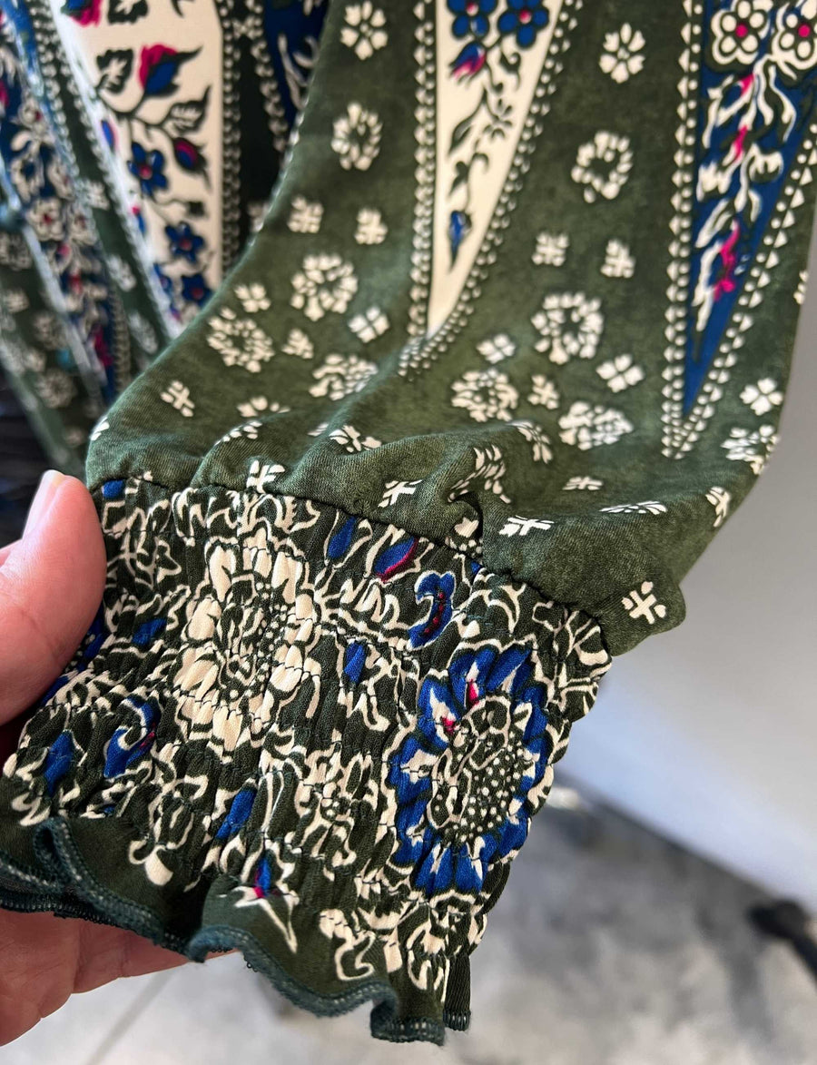 Sample 10: Alaina Style in Khaki Floral Print