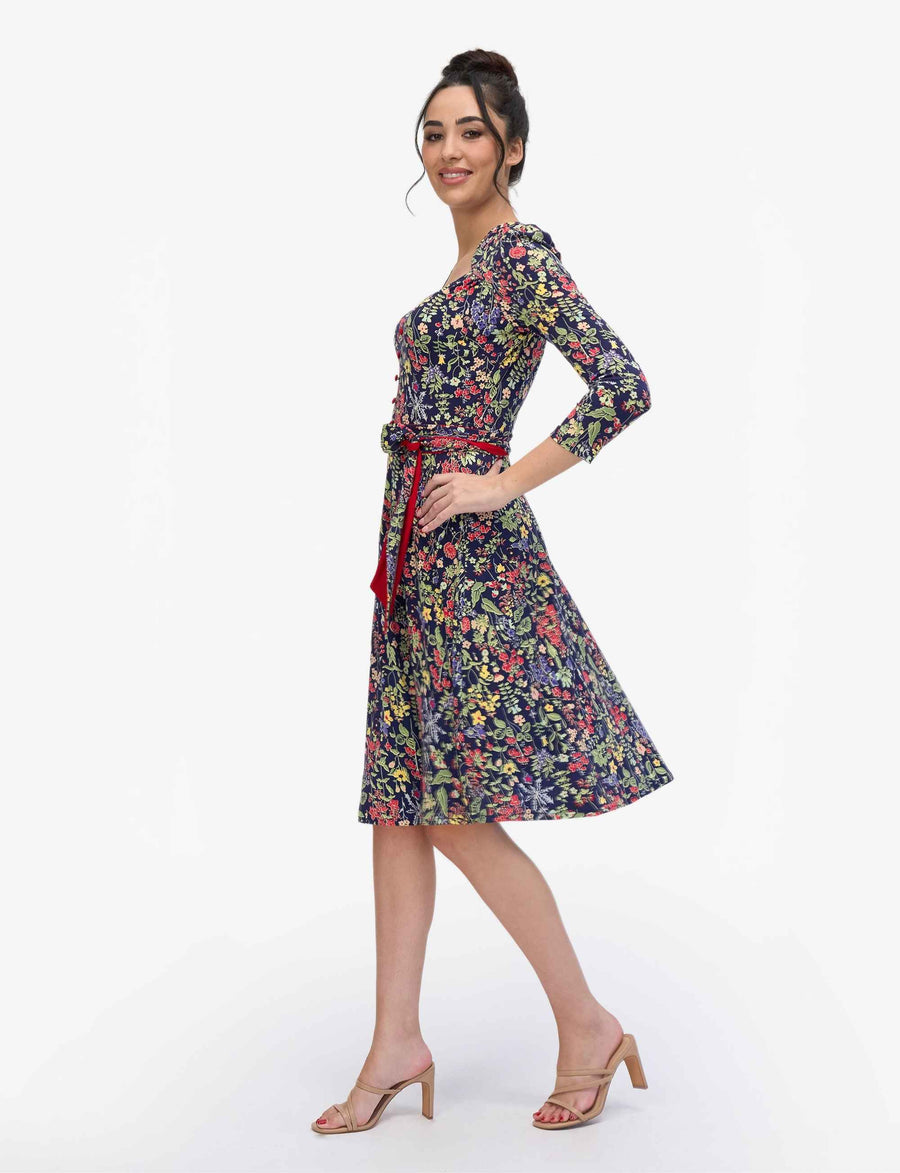 Quinn 'Lakeview Cottage' Sweetheart Neckline NEW ARRIVAL