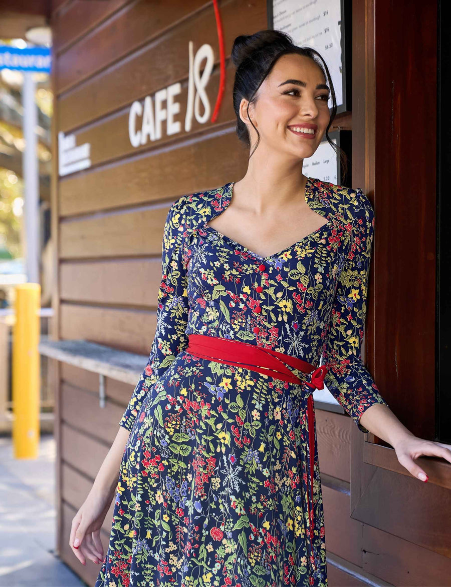 Quinn 'Lakeview Cottage' Sweetheart Neckline NEW ARRIVAL