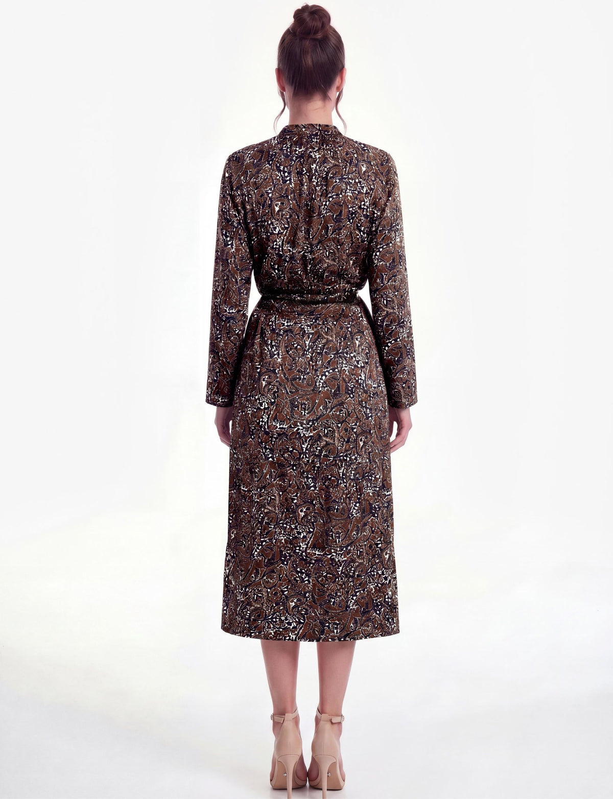 Remi 'Carnaby Street' Stand Collar Long Sleeve Midi Dress