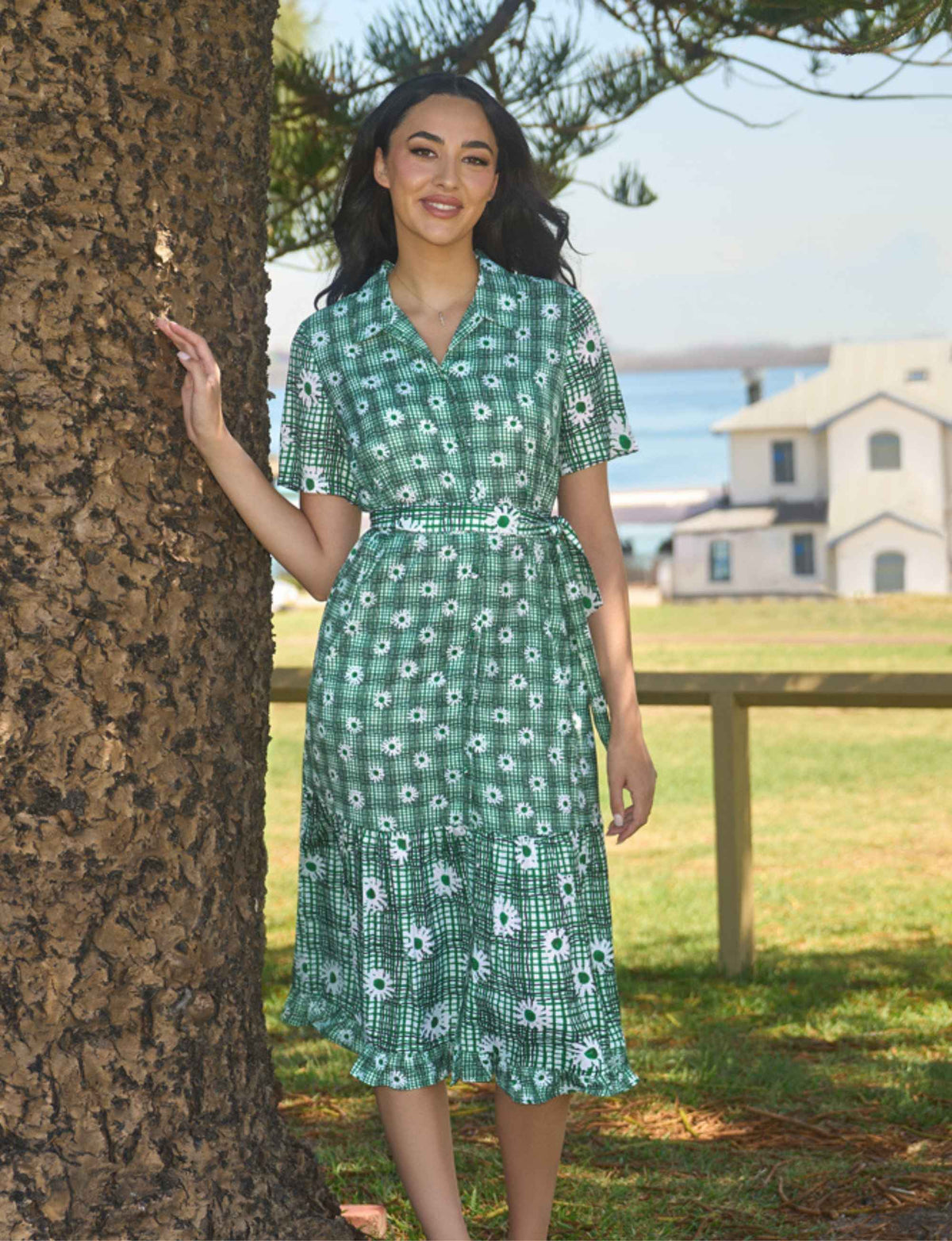Sadie 'Daisy Plaid' Short Sleeved Midi Shirtdress