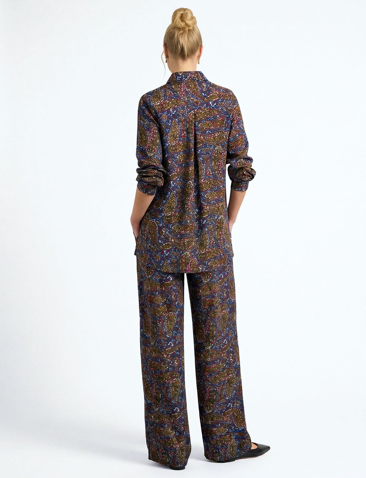 Eliana 'Paisley Sketch' LS Tunic Shirt
