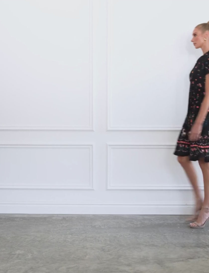 Lauren 'Deer Park' Knee Length Shift Dress